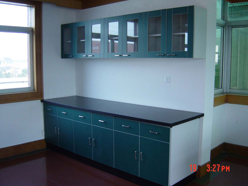 全木實(shí)驗(yàn)臺(tái)、化學(xué)實(shí)驗(yàn)臺(tái)、生物實(shí)驗(yàn)臺(tái)、制藥實(shí)驗(yàn)室、邊臺(tái)