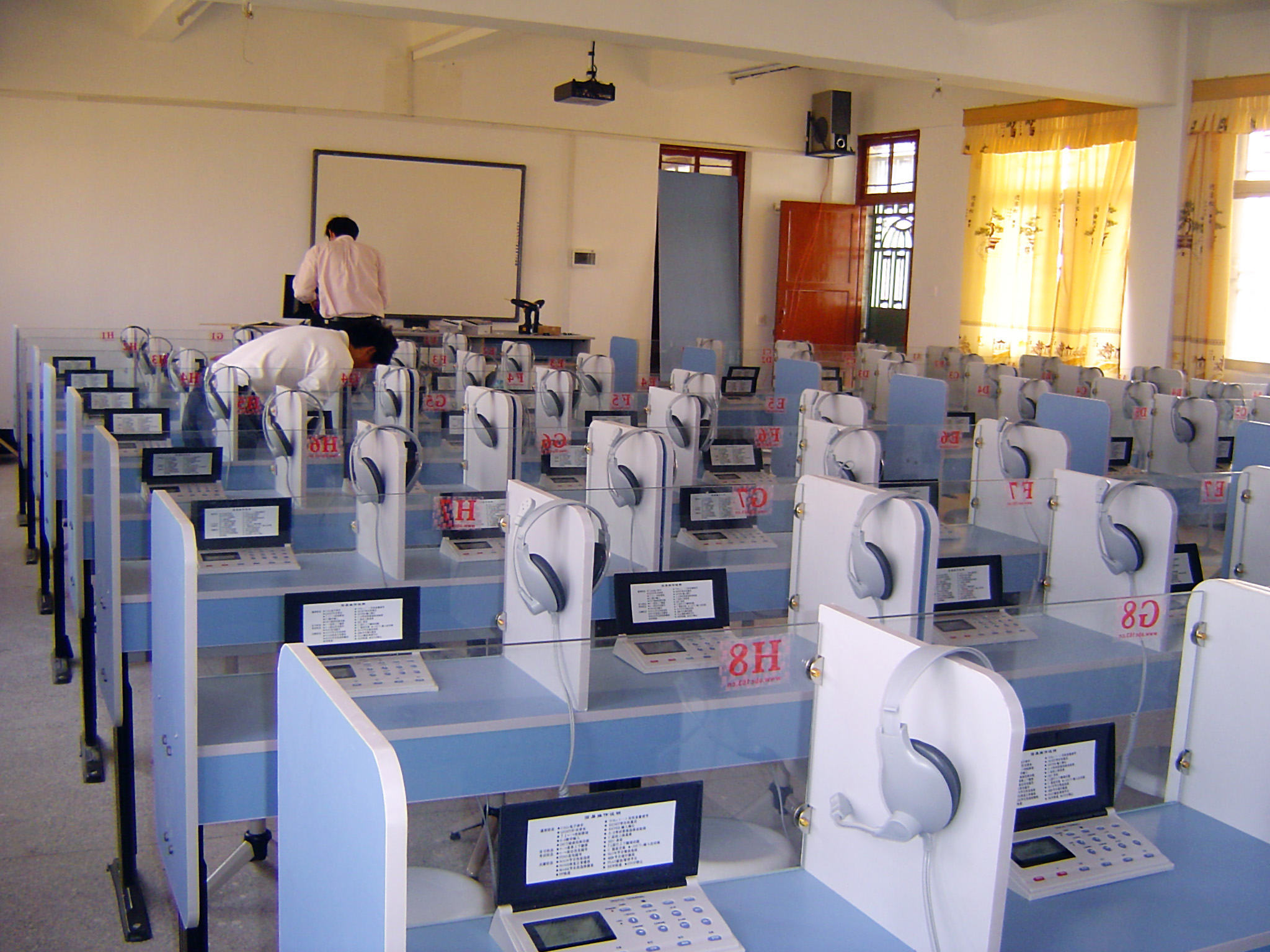 數(shù)字語音室、模擬語音室