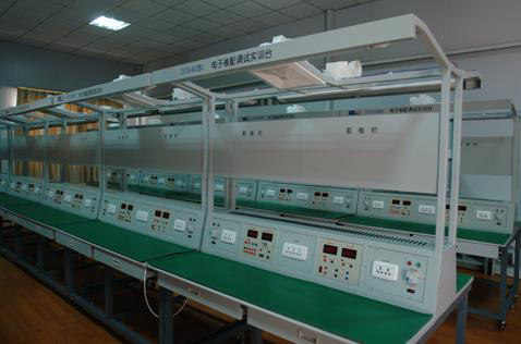 無線電調(diào)試工實訓裝置|電子設(shè)備裝接工實訓臺